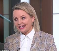 Natalie Burr's Instagram, Twitter & Facebook