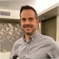 Mike Barrell's Instagram, Twitter & Facebook