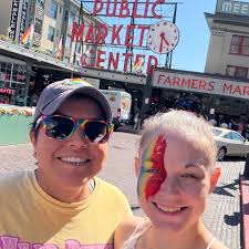 Puppy Slayer Kristi Noem is in New York cosplaying as an Ice agent. No it's  not photo shopped