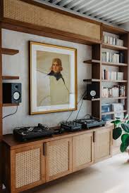 Bibliotheque Sur Mesure En Bois Et Cannage Meuble Hifi Design Deco Combles Interieur Maison