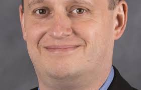 ORNL's Egami, Katsaras, Lumsden named NSSA fellows