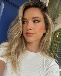 Lauren Balch's Instagram, Twitter & Facebook