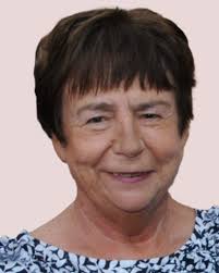 Helen Moen's Instagram, Twitter & Facebook