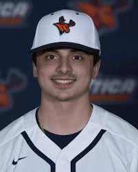 Travis Grogan's Instagram, Twitter & Facebook