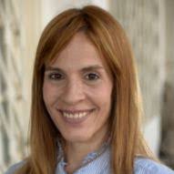 Victoria Gil's Instagram, Twitter & Facebook