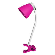 Elles ont été spécialement conçues pour cela. Lampe Pince De Bureau Plastique Rose Fuchsia Lampe A Poser Luminaire Decoration Gifi