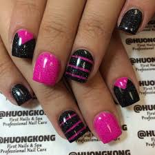 Pink Black And Glitter Nails Black And Pink Pink Black Nails Dipped Nails Black Nails With Glitter