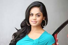 She was one of the popular lead malayalam actresses during the late 1980s. Karthika Nair Career Biography Age Height Movies More