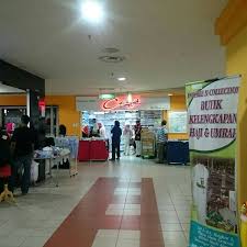 It is also unique for being the only shopping mall to house a broadcasting and recording studio, sri pentas 2. Photos At Canggih Plaza Alam Sentral Kids Store