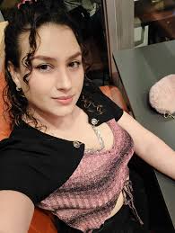 Tania Castrillo (@tania.castrillo.5268) • Instagram photos and videos