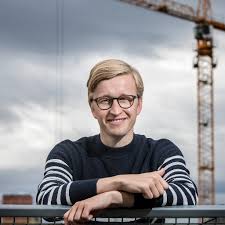 The inter star went down during the opening half of the group. Christian Eriksen Chreriks Twitter