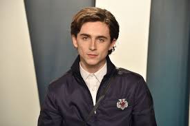 Timothee chalamet is reportedly single. Timothee Chalamet Treats Eiza Gonzalez To A Poolside Serenade Vanity Fair