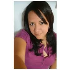 Lily Reyes (@Lily_eReyes)