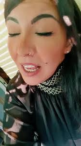 Jessica Bellini's Instagram, Twitter & Facebook