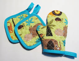 Liebe Mamis Meine Tochter Bekommt Dieses Jahr Von Ihren Grosseltern Eine Spielkuche Zu Weihnachten Geschenkt Kuchenzubehor Kinder Nahen Fur Kinder Topflappen