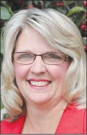 Almont football wins district; remains undefeated