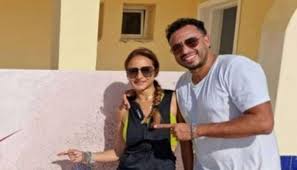نيللي كريم حفل زفاف نيللي كريم و هشام عاشور اخو رامي عاشور لاعب الاسكواش فرح نيللي كريم كامل حفل زفاف نيللي كريم و سن نيللي كريم سن هشام عاشور حفل زفاف نيللي كريم مع هشام عاشور حفل زفاف نيللي كريم #حفل #زفاف #نيللي #كريم #. Ù†ÙŠÙ„Ù„ÙŠ ÙƒØ±ÙŠÙ… ÙˆÙ‡Ø´Ø§Ù… Ø¹Ø§Ø´ÙˆØ± Ù…Ø¹Ù„ÙˆÙ…Ø§Øª Ø¹Ù† Ø§Ù„Ø¹Ø±ÙŠØ³ Ø§Ù„Ù…ÙØ§Ø¬Ø£Ø©