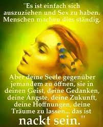 Das schicksal kreuzt die wege derer, die zusammen gehören so oft, bis sie es verstehen das sie füreinander. 210 Seelenverwandtschaft Ideen Spruche Zitate Weisheiten Nachdenkliche Spruche