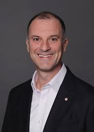 Sidley Adds Clive Gringras, Leading International Contentious, AI, and  Transactional Tech Partner in London