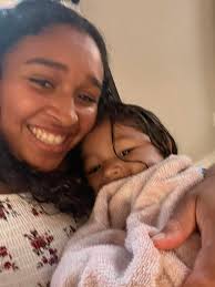 In-home babysitter available in Ashland, Oregon