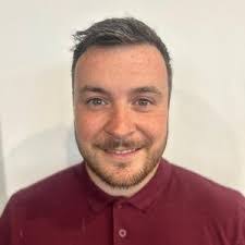 Stephen Ivers's Instagram, Twitter & Facebook