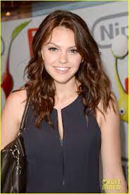 Watch hot brunette getting sandwiched! Aimee Teegarden Lovely Locks Aimee Teegarden Aimee Hair Envy