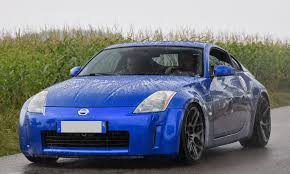 Powered mechanically via a belt or chain from the crankshaft, a supercharger spins at a rate of at least 50,000 rpm (faster than the engine itself) in order to force air into the combustion chamber. Nissan 350z Modification Guide Low Offset