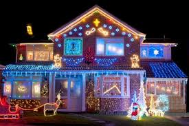 Micro lucine in tanti colori e lunghezze. Come Addobbare La Casa A Natale 70 Idee Facili Per Esterni E Interni