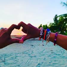 Welcome to bocas del toro! The Buzz On Bocas Del Toro Panama Miss Move Alot