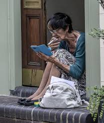 June brown news, gossip, photos of june brown, biography, june brown boyfriend june brown is a 93 year old british actress. Eastenders Dot Branning Star June Brown Looks Frail As She Smokes Cigarette On Step Of London Home Ok Magazine