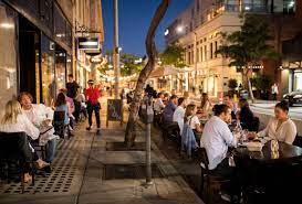 Best Outdoor Dining In La This Summer Closed Streets Parklets And Restaurants With Pop Up Patios Mommypoppins Things To Do In Los Angeles With Kids