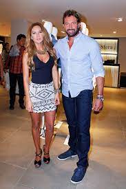 Por eso, además de cuidar de ellas, también se ha esforzando mucho trabajando. Confirma Gabriel Soto Divorcio De Geraldine Bazan El Siglo De Torreon