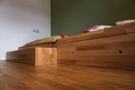 Ausstattung (kocher, kanister, schüsseln, matratze) grundfläche der box b 115 x h 48 x t 76 cm optional: Podest Mit Bett Und Auszuge Ottopal Lottner Gmbh