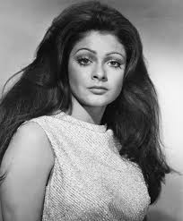 Gorgeous and voluptuous 5'3 brunette knockout cynthia jeanette myers was born on september 12, 1950, in toledo, ohio. Valley Of The Dolls The Painted Veil B Movie