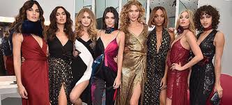 4 925 016 tykkäystä · 63 007 puhuu tästä. Shake Jenner Aldridge Hadid En Oaren Op E Ungewoane Skilders Fan Diana Fan Furstenberg