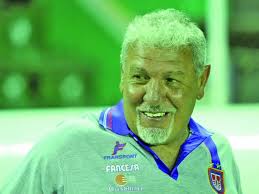 CONTINÚA Oscar Sanz recibe el apoyo de la “dirigencia” y continúa al mando  del Club Universitario. Es triste, lamentable e impotente tener de  “dirigentes” a los muchachos de la FUL y al