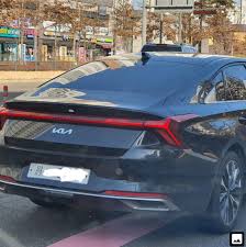 It was previewed on 17 february 2021 and will replace the kia k7/cadenza. A Kia K8 Prototype With The Redesigned Kia Badge Sk Kia