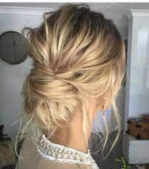 Les Chignons Banane Les Plus Styles Jolie Coiffure Coiffure Mariee Inspiration Coiffure Mariage