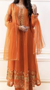 Dholki Mayun Mehndi Outfit Inspo For Guests In 2020 Simple Dresses Pakistani Wedding Dresses Beautiful Dresses