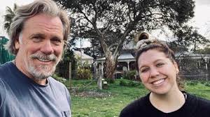 Rosehaven (TV Series 2016–2021)