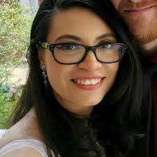 Fay Curran's Instagram, Twitter & Facebook