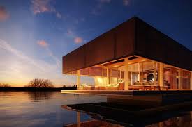 *in our opinion, this is the trickiest of the three groups to shop for since each water sport is unique and people have preferences for different brands within their preferred sport. The Waterlovt Houseboat Is Floating On The Ocean Of Your Dreams