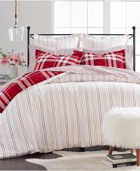 Poshmark makes shopping fun, affordable & easy! Main Image Luxury Bedding Master Bedroom Red Duvet Cover Bed