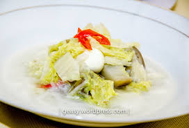 Terong bakar bumbu sambal pedas.resep tumis zuccinhi okara daging giling.resep semur jengkol santan gurih pedas. Sayur Lodeh Sawi Putih Curried Vegetable Stew Gizi Is Easy
