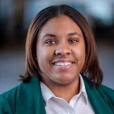 Serena Echols's Instagram, Twitter & Facebook