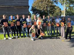 Afbeeldingsresultaat voor dineke van es verwoeste steden