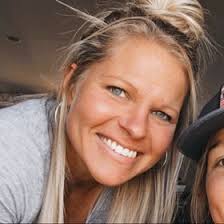 Brianne Nelson (brinelson5)