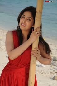 Image result for yami gautam in action jackson blue saree