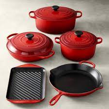 Heat is evenly distributed from the bottom and the side of the casserole, and the same temperature is steam cooking retains the flavour and nutrients of the ingredients, making it a healthy way to cook. Le Creuset Signature Cast Iron 8 Piece Cookware Set Williams Sonoma