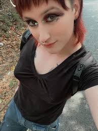 Happy #halloween fckerz!!! Join the #discordserver #evepoeofficial #lgbtq  #polyam #couplegoals #fyp #foryou